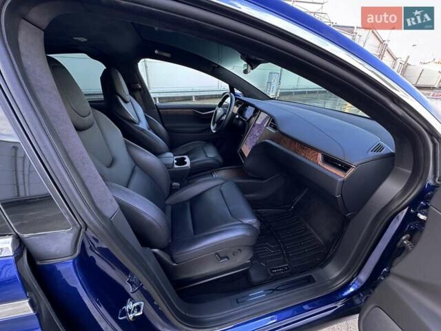 Синий Тесла Модель Х, объемом двигателя 0 л и пробегом 66 тыс. км за 34500 $, фото 48 на Automoto.ua