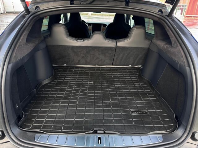 Синій Тесла Модель Х, об'ємом двигуна 0 л та пробігом 66 тис. км за 34500 $, фото 22 на Automoto.ua