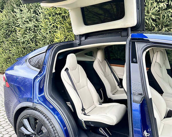 Синій Тесла Модель Х, об'ємом двигуна 0 л та пробігом 72 тис. км за 25500 $, фото 13 на Automoto.ua