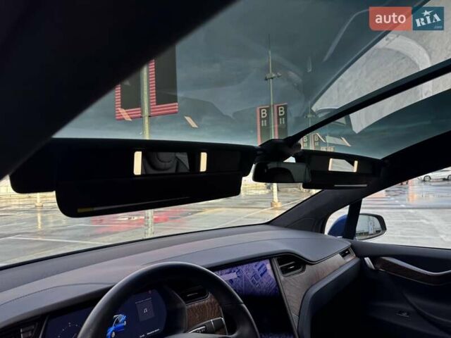 Синий Тесла Модель Х, объемом двигателя 0 л и пробегом 66 тыс. км за 34500 $, фото 41 на Automoto.ua