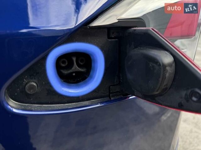 Синий Тесла Модель Х, объемом двигателя 0 л и пробегом 66 тыс. км за 34500 $, фото 64 на Automoto.ua