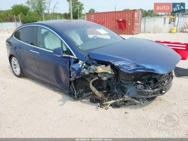 Тесла Модель Х 2019 в Киеве на Automoto.ua Синий Тесла Модель Х, объемом двигателя 0 л и пробегом 108 тыс. км за 17900 $, фото 8 на Automoto.ua
