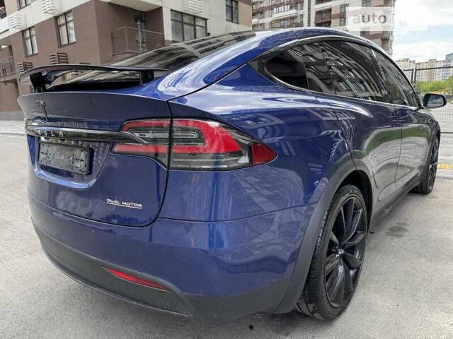 Синий Тесла Модель Х, объемом двигателя 0 л и пробегом 59 тыс. км за 51100 $, фото 16 на Automoto.ua