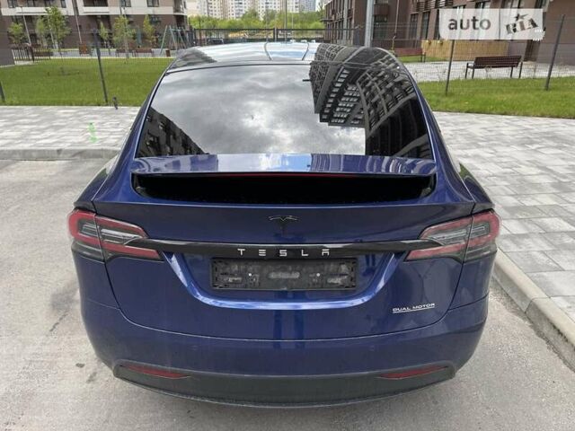 Синий Тесла Модель Х, объемом двигателя 0 л и пробегом 59 тыс. км за 51100 $, фото 12 на Automoto.ua