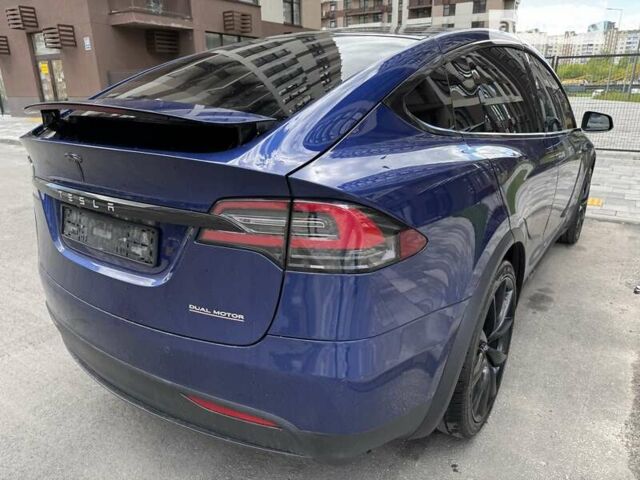 Синий Тесла Модель Х, объемом двигателя 0 л и пробегом 59 тыс. км за 51100 $, фото 14 на Automoto.ua