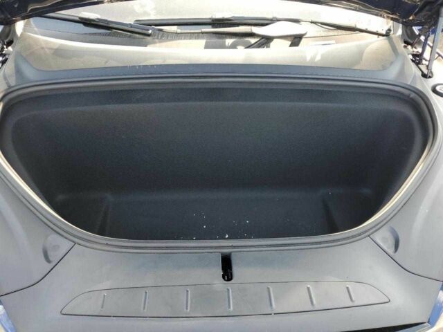 Синий Тесла Модель Х, объемом двигателя 0 л и пробегом 72 тыс. км за 18000 $, фото 11 на Automoto.ua