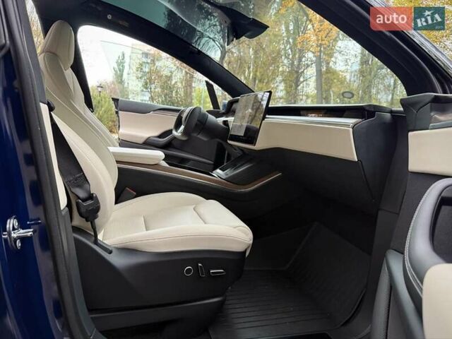 Синий Тесла Модель Х, объемом двигателя 0 л и пробегом 60 тыс. км за 39900 $, фото 22 на Automoto.ua