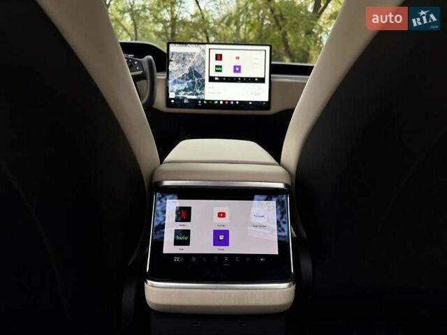 Синий Тесла Модель Х, объемом двигателя 0 л и пробегом 60 тыс. км за 39900 $, фото 5 на Automoto.ua