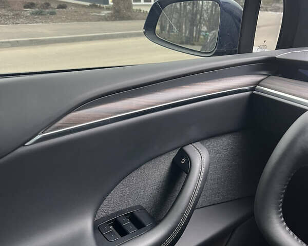 Синій Тесла Модель Х, об'ємом двигуна 0 л та пробігом 31 тис. км за 51000 $, фото 12 на Automoto.ua