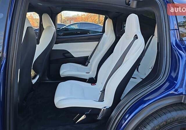 Синий Тесла Модель Х, объемом двигателя 0 л и пробегом 24 тыс. км за 42800 $, фото 7 на Automoto.ua