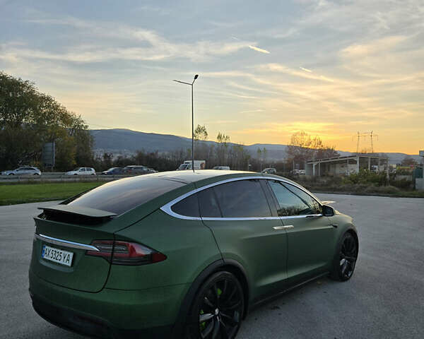 Зелений Тесла Модель Х, об'ємом двигуна 0 л та пробігом 120 тис. км за 30500 $, фото 4 на Automoto.ua