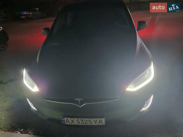 Зелений Тесла Модель Х, об'ємом двигуна 0 л та пробігом 120 тис. км за 30500 $, фото 23 на Automoto.ua