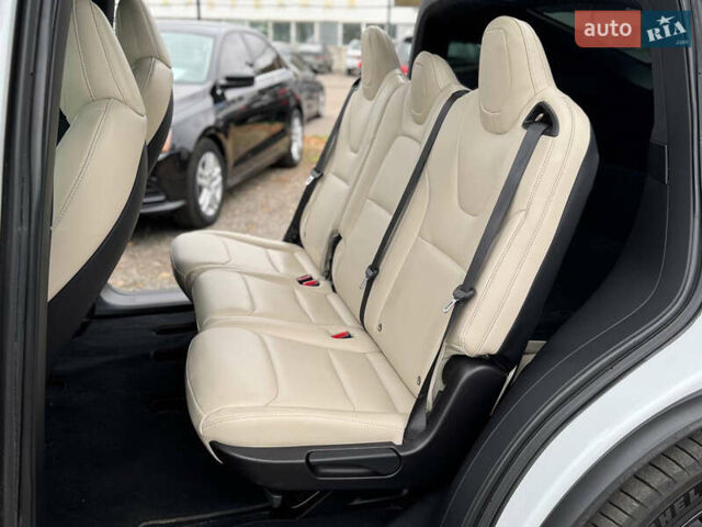 Зелений Тесла Модель Х, об'ємом двигуна 0 л та пробігом 145 тис. км за 49999 $, фото 17 на Automoto.ua