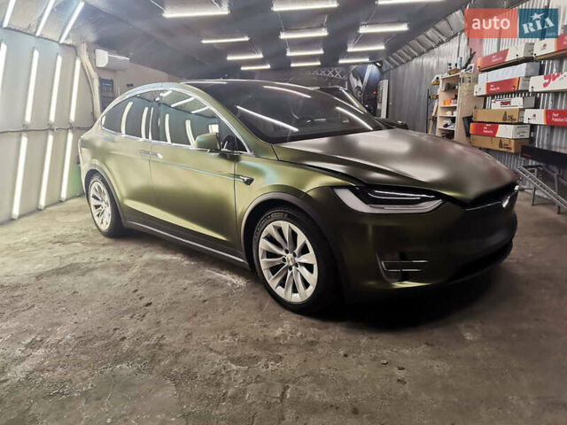 Зелений Тесла Модель Х, об'ємом двигуна 0 л та пробігом 145 тис. км за 49999 $, фото 35 на Automoto.ua