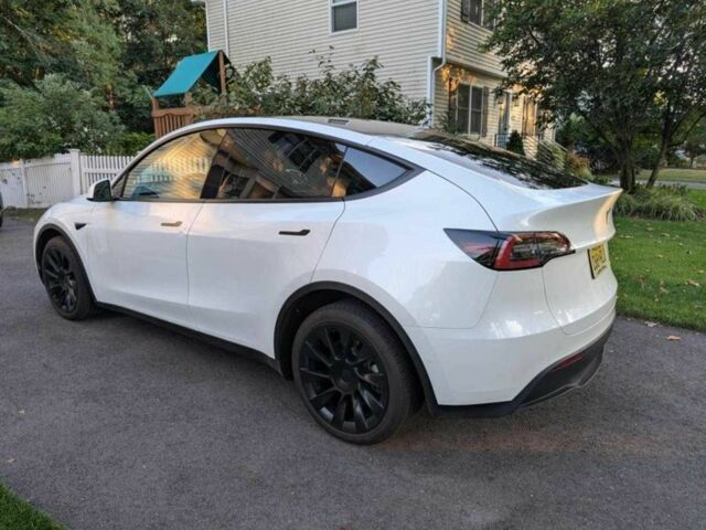 Білий Тесла Родстер, об'ємом двигуна 0 л та пробігом 30 тис. км за 15000 $, фото 7 на Automoto.ua