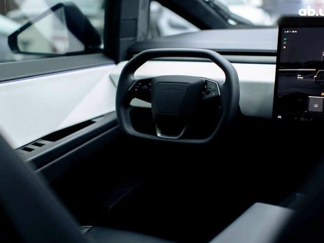 Тесла Cybertruck 2024 в Виннице на Automoto.ua Тесла Cybertruck, объемом двигателя 0 л и пробегом 13 тыс. км за 99000 $, фото 17 на Automoto.ua