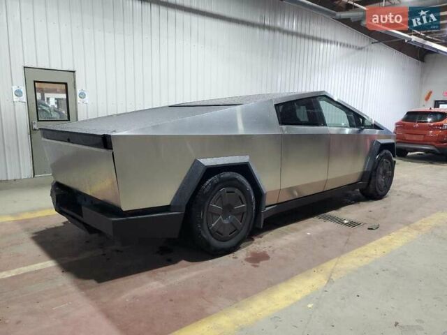 Сірий Тесла Cybertruck, об'ємом двигуна 0 л та пробігом 4 тис. км за 34900 $, фото 2 на Automoto.ua