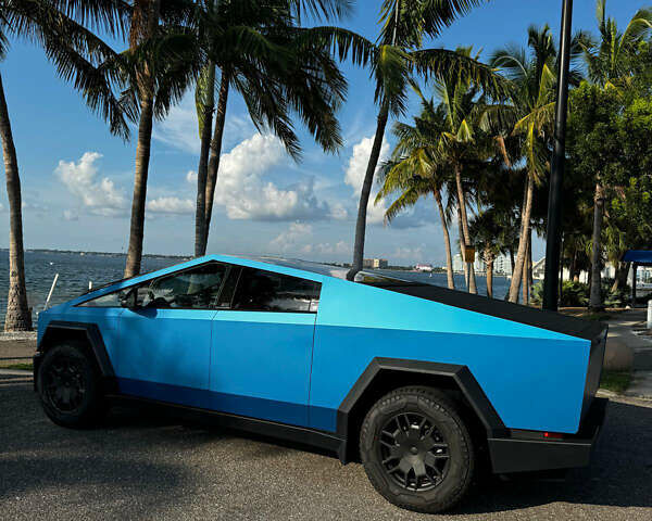 Тесла Cybertruck 2024 в Ровно на Automoto.ua Синий Тесла Cybertruck, объемом двигателя 0 л и пробегом 10 тыс. км за 119000 $, фото 11 на Automoto.ua