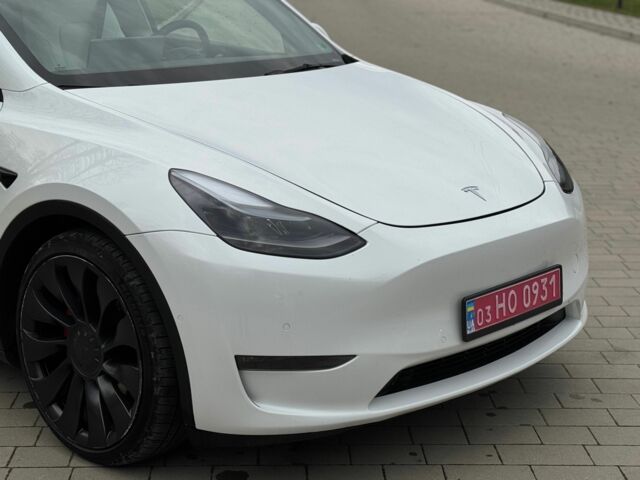 Белый Тесла Другая, объемом двигателя 0 л и пробегом 115 тыс. км за 25800 $, фото 4 на Automoto.ua