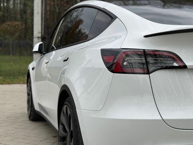 Белый Тесла Другая, объемом двигателя 0 л и пробегом 115 тыс. км за 25800 $, фото 8 на Automoto.ua