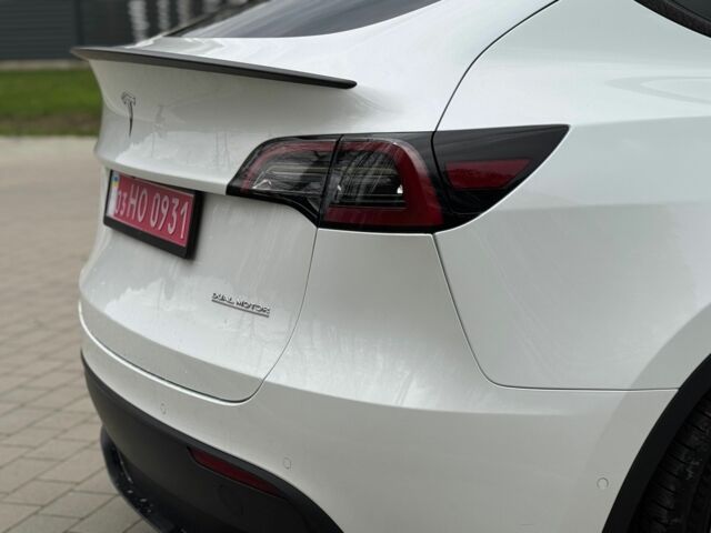 Белый Тесла Другая, объемом двигателя 0 л и пробегом 115 тыс. км за 25800 $, фото 7 на Automoto.ua