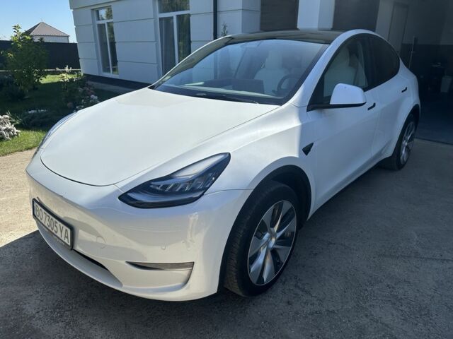 Тесла Другая 2022 в Черткове на Automoto.ua Белый Тесла Другая, объемом двигателя 0 л и пробегом 37 тыс. км за 28900 $, фото 3 на Automoto.ua