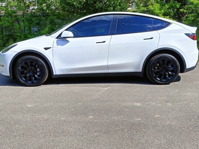 Белый Тесла Другая, объемом двигателя 0 л и пробегом 20 тыс. км за 33500 $, фото 3 на Automoto.ua