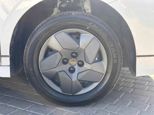 Белый Тесла Другая, объемом двигателя 0 л и пробегом 20 тыс. км за 15500 $, фото 4 на Automoto.ua