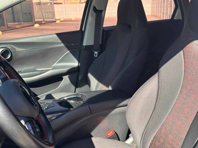 Белый Тесла Другая, объемом двигателя 0 л и пробегом 20 тыс. км за 15500 $, фото 18 на Automoto.ua