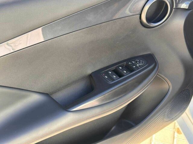 Белый Тесла Другая, объемом двигателя 0 л и пробегом 20 тыс. км за 15500 $, фото 15 на Automoto.ua