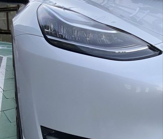 Белый Тесла Другая, объемом двигателя 0 л и пробегом 42 тыс. км за 29998 $, фото 4 на Automoto.ua