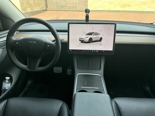 Белый Тесла Другая, объемом двигателя 0 л и пробегом 50 тыс. км за 26900 $, фото 4 на Automoto.ua