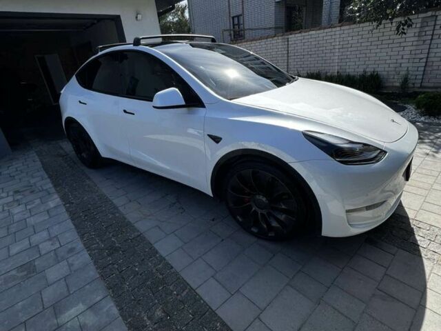 Белый Тесла Другая, объемом двигателя 0 л и пробегом 64 тыс. км за 27500 $, фото 2 на Automoto.ua