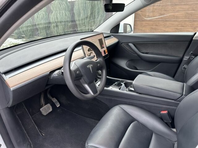 Белый Тесла Другая, объемом двигателя 0 л и пробегом 82 тыс. км за 26000 $, фото 6 на Automoto.ua