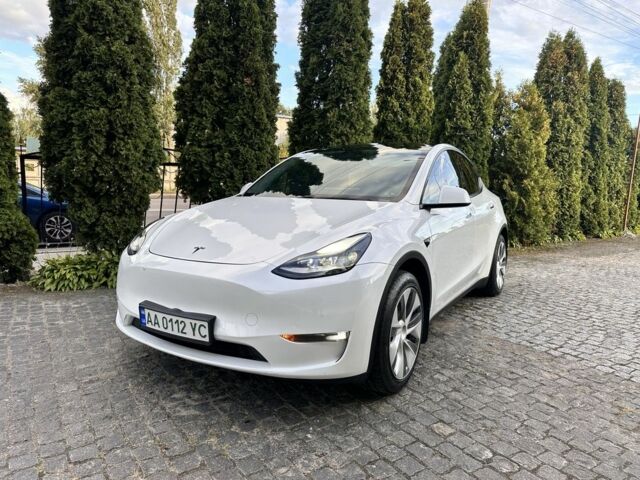 Белый Тесла Другая, объемом двигателя 0 л и пробегом 112 тыс. км за 21700 $, фото 1 на Automoto.ua