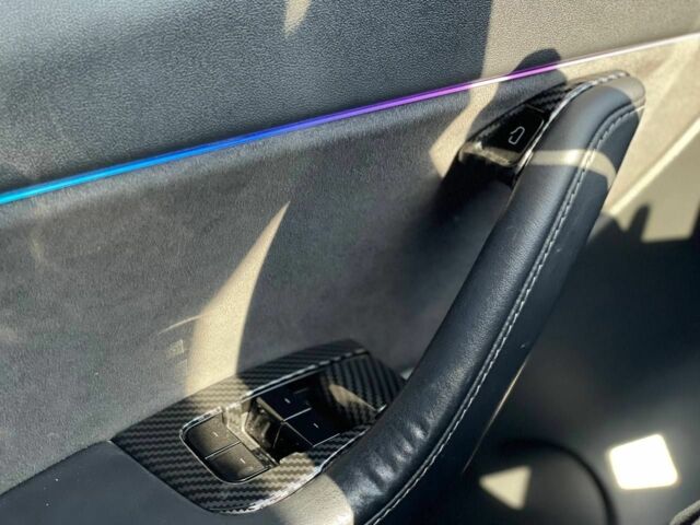 Белый Тесла Другая, объемом двигателя 0 л и пробегом 144 тыс. км за 28600 $, фото 16 на Automoto.ua