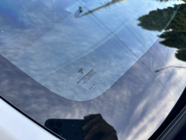 Белый Тесла Другая, объемом двигателя 0 л и пробегом 112 тыс. км за 21700 $, фото 14 на Automoto.ua