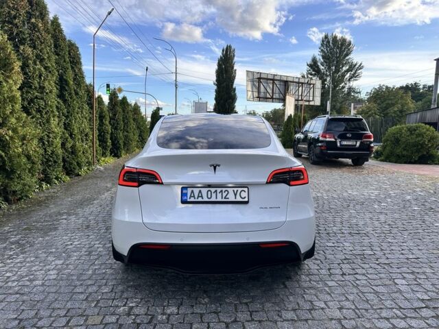 Белый Тесла Другая, объемом двигателя 0 л и пробегом 112 тыс. км за 21700 $, фото 3 на Automoto.ua