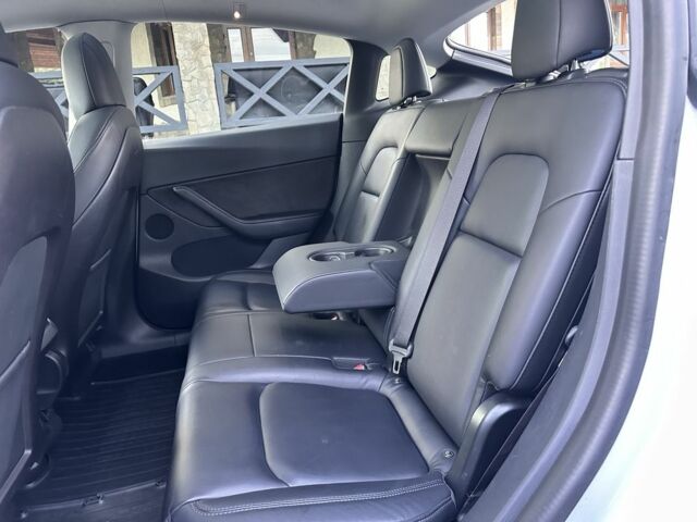 Белый Тесла Другая, объемом двигателя 0 л и пробегом 112 тыс. км за 21700 $, фото 12 на Automoto.ua