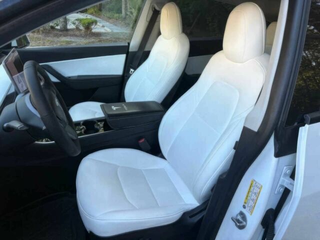 Белый Тесла Другая, объемом двигателя 0 л и пробегом 48 тыс. км за 11500 $, фото 9 на Automoto.ua