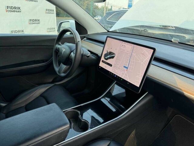 Белый Тесла Другая, объемом двигателя 0 л и пробегом 170 тыс. км за 16900 $, фото 11 на Automoto.ua