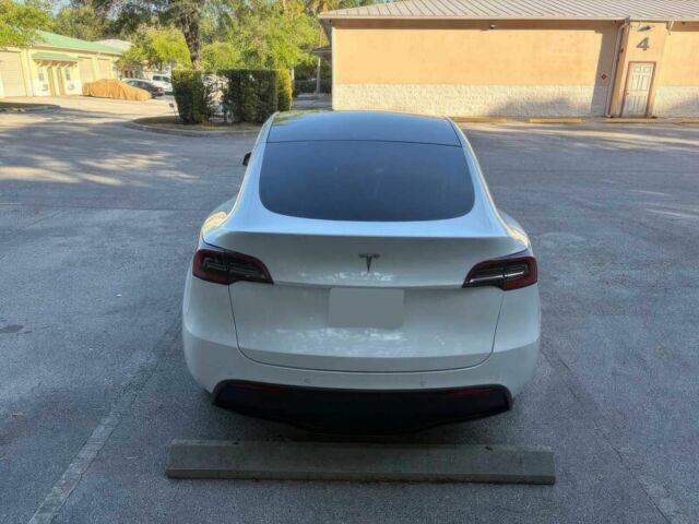 Белый Тесла Другая, объемом двигателя 0 л и пробегом 48 тыс. км за 11500 $, фото 6 на Automoto.ua