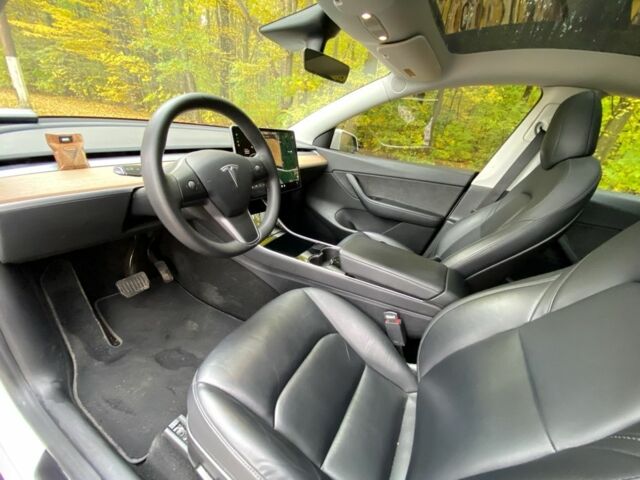 Белый Тесла Другая, объемом двигателя 0 л и пробегом 104 тыс. км за 22500 $, фото 9 на Automoto.ua