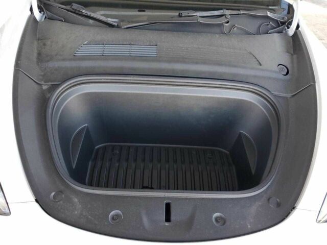 Білий Тесла Інша, об'ємом двигуна 0 л та пробігом 44 тис. км за 9000 $, фото 10 на Automoto.ua