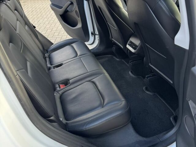 Білий Тесла Інша, об'ємом двигуна 0 л та пробігом 98 тис. км за 556 $, фото 13 на Automoto.ua