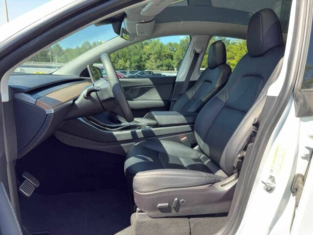 Белый Тесла Другая, объемом двигателя 0 л и пробегом 17 тыс. км за 13800 $, фото 8 на Automoto.ua