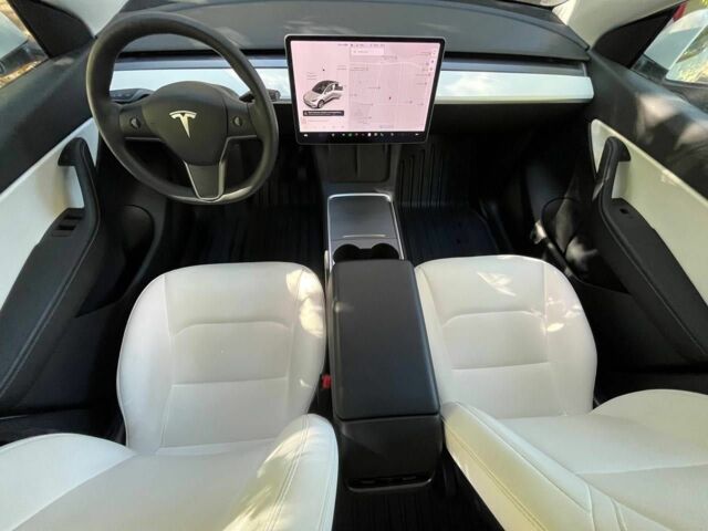 Тесла Другая 2021 в Одессе на Automoto.ua Белый Тесла Другая, объемом двигателя 0 л и пробегом 73 тыс. км за 24600 $, фото 15 на Automoto.ua
