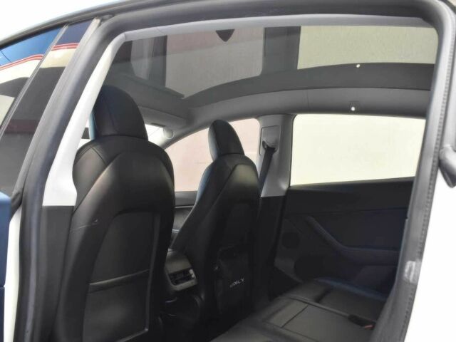 Белый Тесла Другая, объемом двигателя 0 л и пробегом 17 тыс. км за 9500 $, фото 15 на Automoto.ua