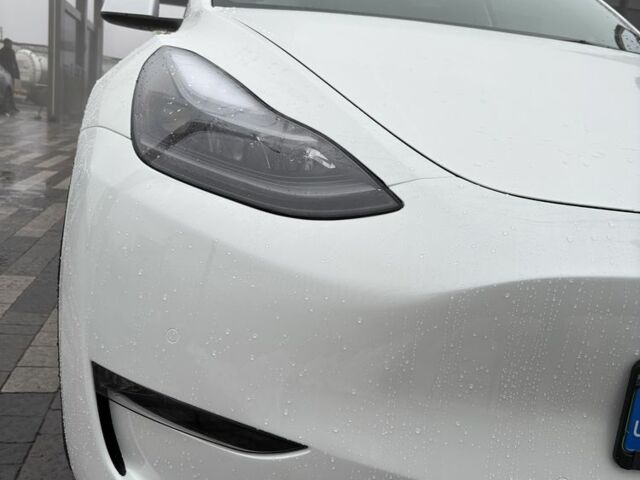 Белый Тесла Другая, объемом двигателя 0 л и пробегом 88 тыс. км за 26999 $, фото 13 на Automoto.ua