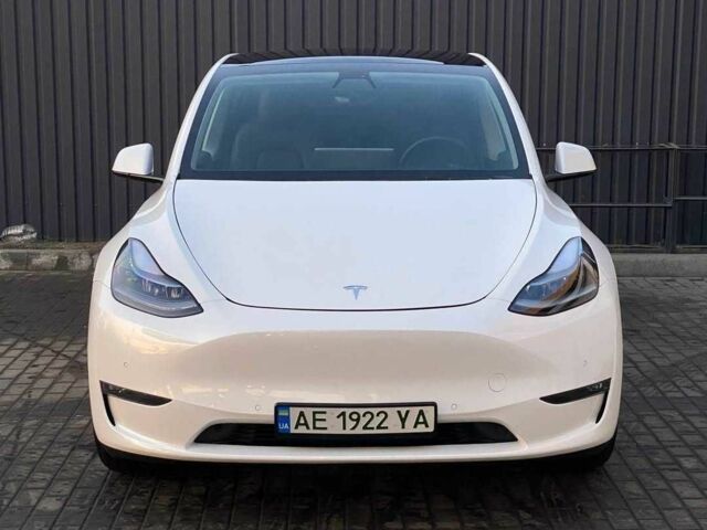 Белый Тесла Другая, объемом двигателя 0 л и пробегом 55 тыс. км за 23000 $, фото 2 на Automoto.ua